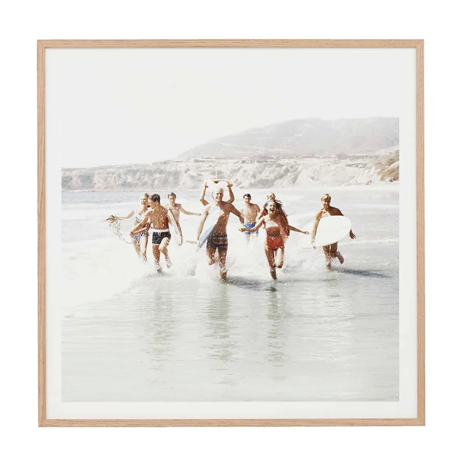 California Vacation Framed Print in 93x93cm