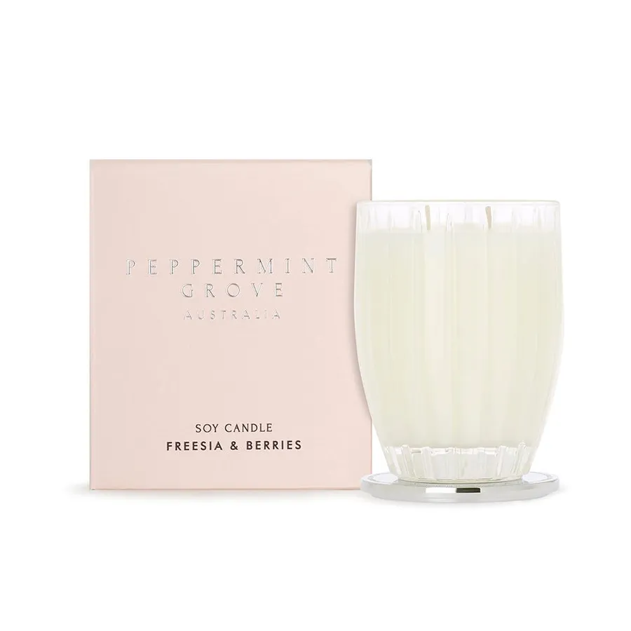 Peppermint Grove Freesia & Berries Large Soy Candles 370g