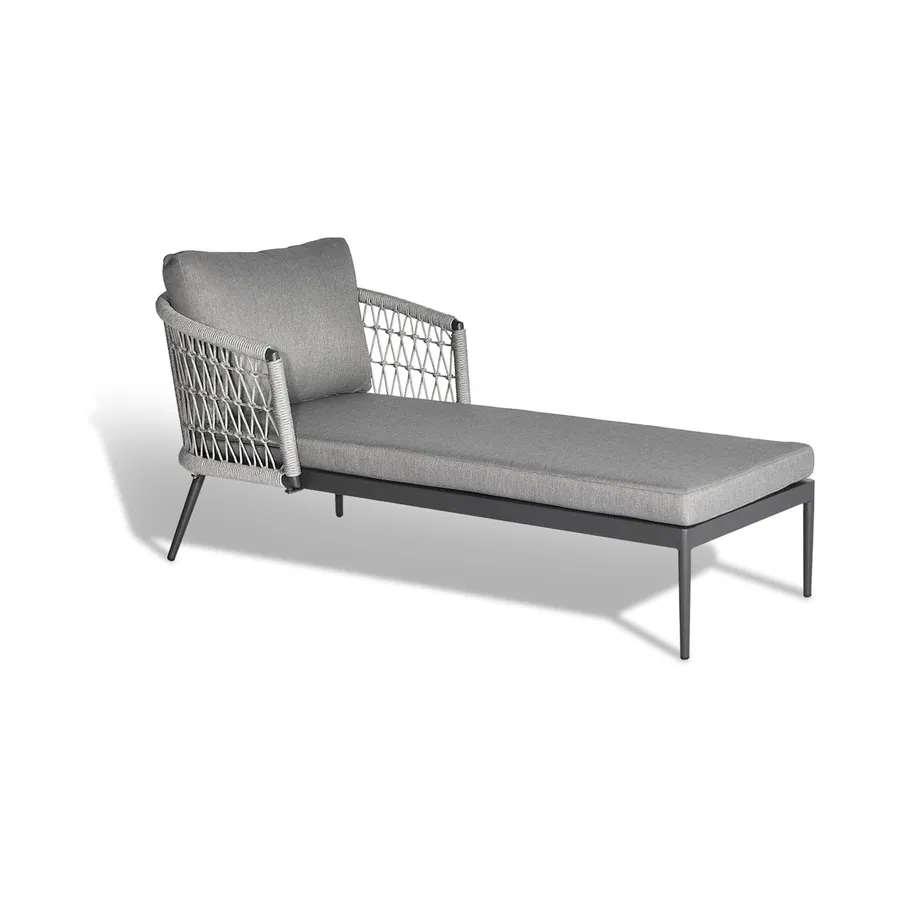Praha Outdoor Chaise Lounge