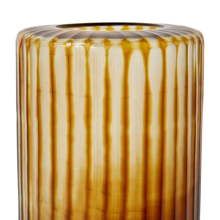 Cillian Vase - 17 x 17 x 31cm