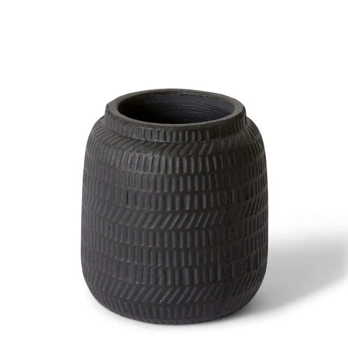 Terrell Pot - 16 x 16 x 16cm