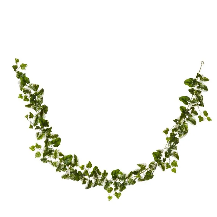 Ivy Kangaroo Garland - 15 x 10 x 180cm