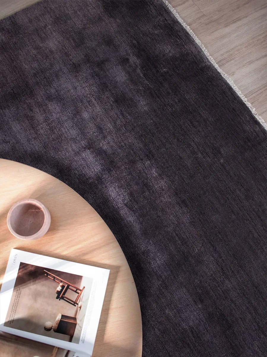 Adore Rug in Grape