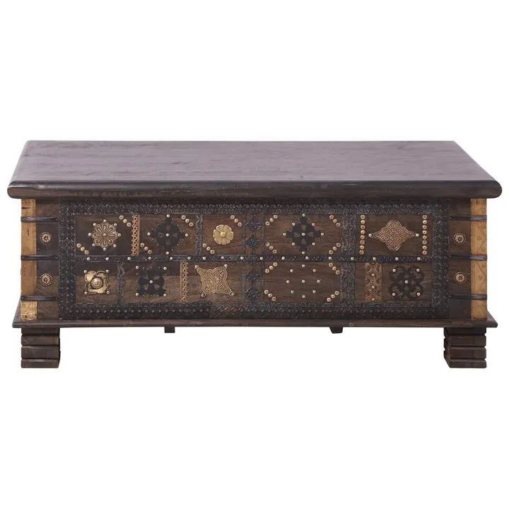 Odisha Mango Wood Storage Trunk Coffee Table, 116cm by Dodicci Style